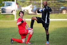 Photo Pascal Muller: Deux joueurs des TL posent pour le photographe !