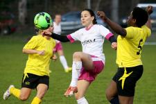 Photo d'archive Pascal Muller: Les Boucanieres en action lors d'un match contre LUC Dorigny AF la saison passée